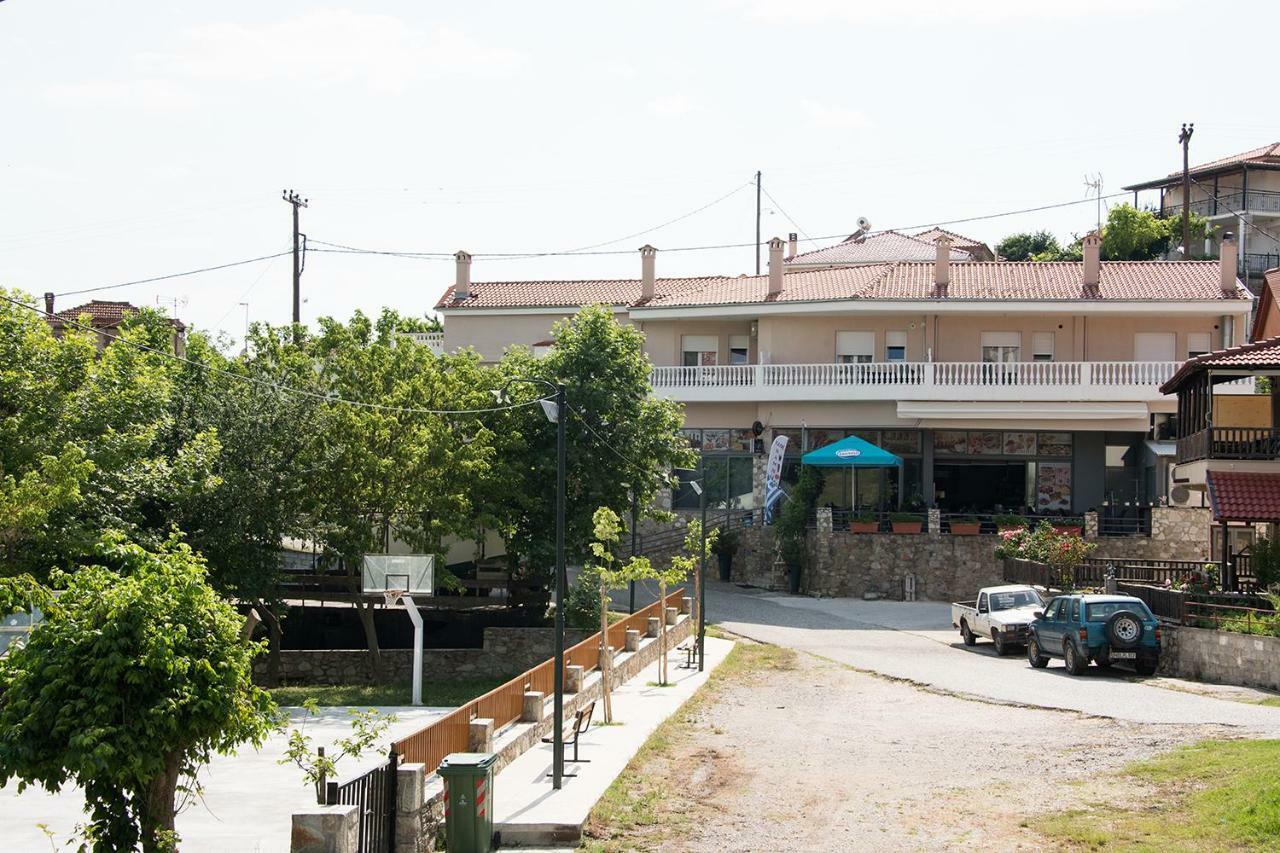 Agrelia Apartment Luaran gambar